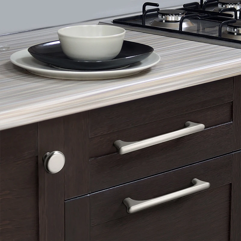 YMゴールドキッチンキャビネットハンドル ブラック寝室用引き - Furniture And Hardware Store のレビューと価格